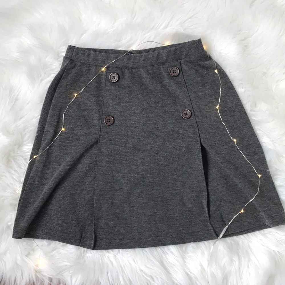 11-12 pleated skort